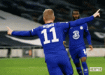 tenor (24).gif