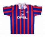 bayern-munchen-1996-97-home.jpg bayern-munchen-1996-97-home.jpg