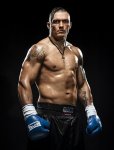 Oleksandr-Usyk-studio-pic.jpg