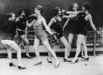 11e198cc68975e8d55a58286e348af9a--female-boxing-women-boxing.jpg