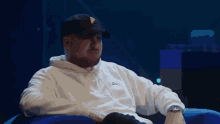 13ACC8B2-0F7D-4254-B9C6-6E086B2AF21C.gif