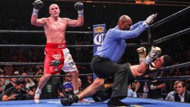 Glowacki-Huck-KO.jpg Glowacki-Huck-KO.jpg