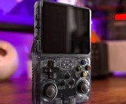 Handheld.jpg Handheld.jpg