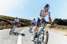 limited-edition-jersey-of-red-bull-bora-hansgrohe.jpg limited-edition-jersey-of-red-bull-bora-hansgrohe.jpg