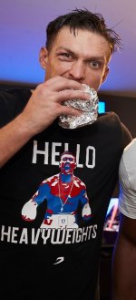 USYK - HELLO HEAVYWEIGHTS 2.jpg