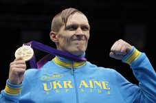 Boxer-Oleksandr-Usyk-Win-The-Glod-Medals.jpeg
