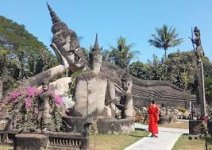 laos2.jpg