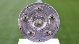 Meisterschale_Buli 1.jpg