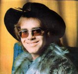 Elton_john_revista_pelo_1971.jpg